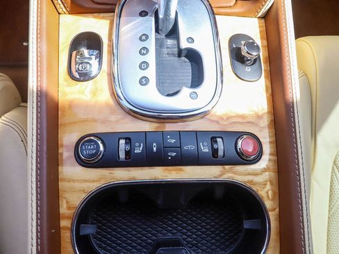 Used 2013 Bentley Continental GT image 38