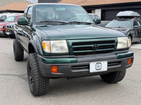 Used 2000 Toyota Tacoma 4x4 Xtracab image 32