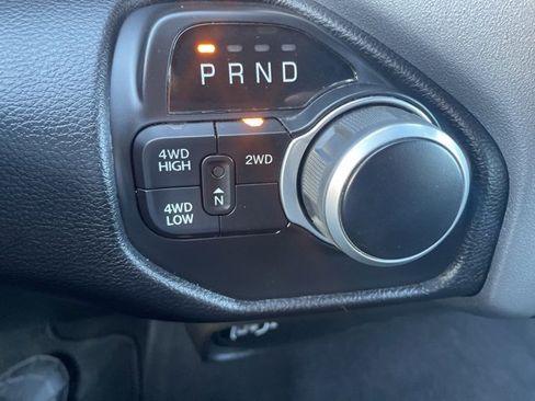 Used 2024 RAM 2500 Big Horn w/ Bed Utility Group image 23