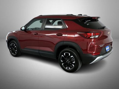 Certified 2023 Chevrolet TrailBlazer LT w/ Convenience Package FWD image 7