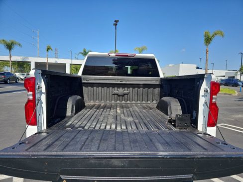 Used 2023 Chevrolet Silverado 1500 LT Trail Boss w/ Protection Package AWD/4WD image 12