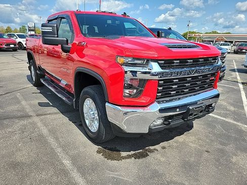 Used 2020 Chevrolet Silverado 2500 LT w/ All Star Edition AWD/4WD image 3