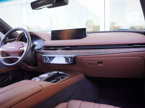 Used 2022 Genesis G80 2.5T w/ Prestige Package image 14