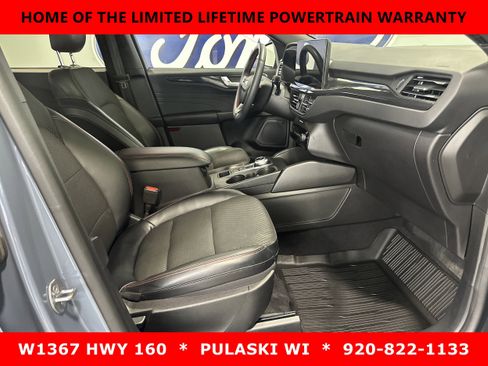 Used 2023 Ford Escape ST-Line w/ Tech Pack #1 AWD/4WD image 5