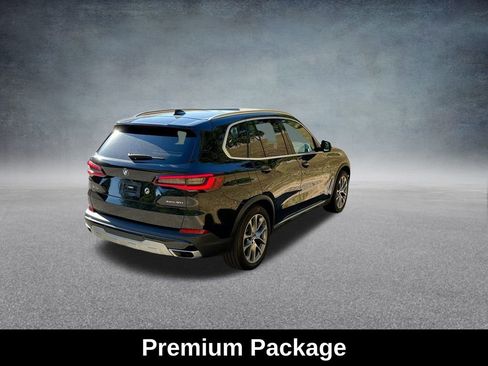 Used 2022 BMW X5 xDrive40i w/ Premium Package image 10