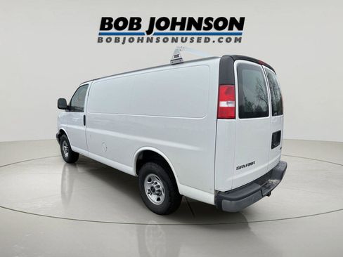 Used 2020 GMC Savana 2500 w/ Driver Convenience Package RWD image 5