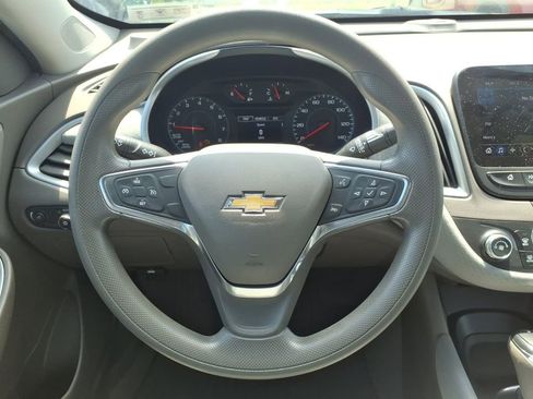 Used 2019 Chevrolet Malibu LS w/ LPO, Convenience Package 2 FWD image 24