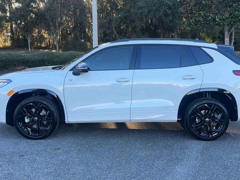 New 2026 Volkswagen Tiguan SE R-Line image 5