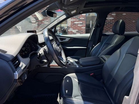 Used 2019 Audi Q7 2.0T Premium Plus w/ Premium Plus Package AWD/4WD image 9
