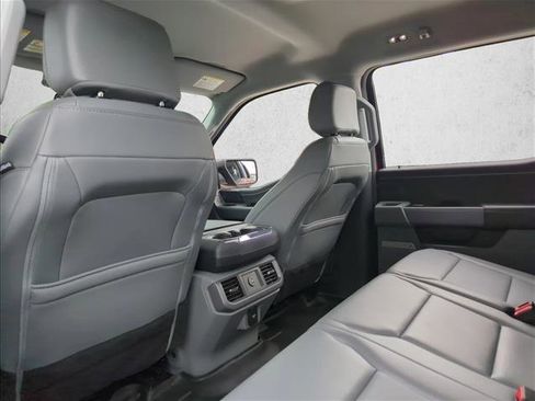 Used 2025 Ford F150 Lightning Flash image 19