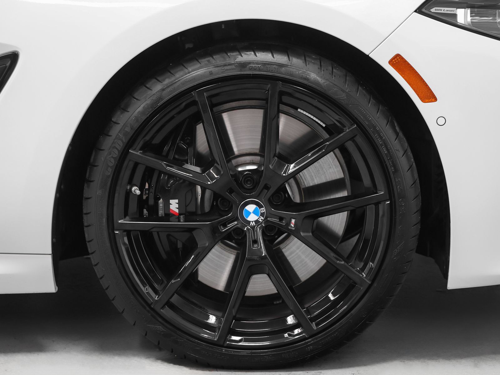 Used 2026 BMW M850i xDrive Convertible AWD/4WD image 14