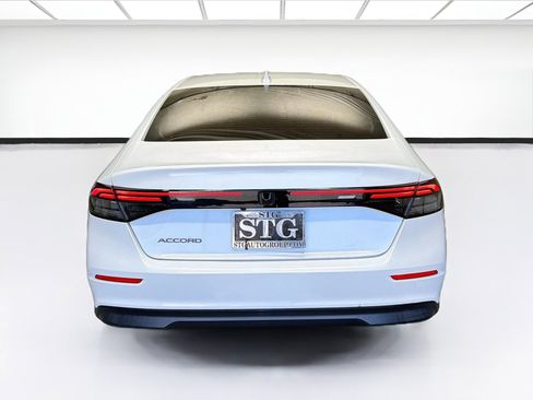 Used 2023 Honda Accord EX image 5