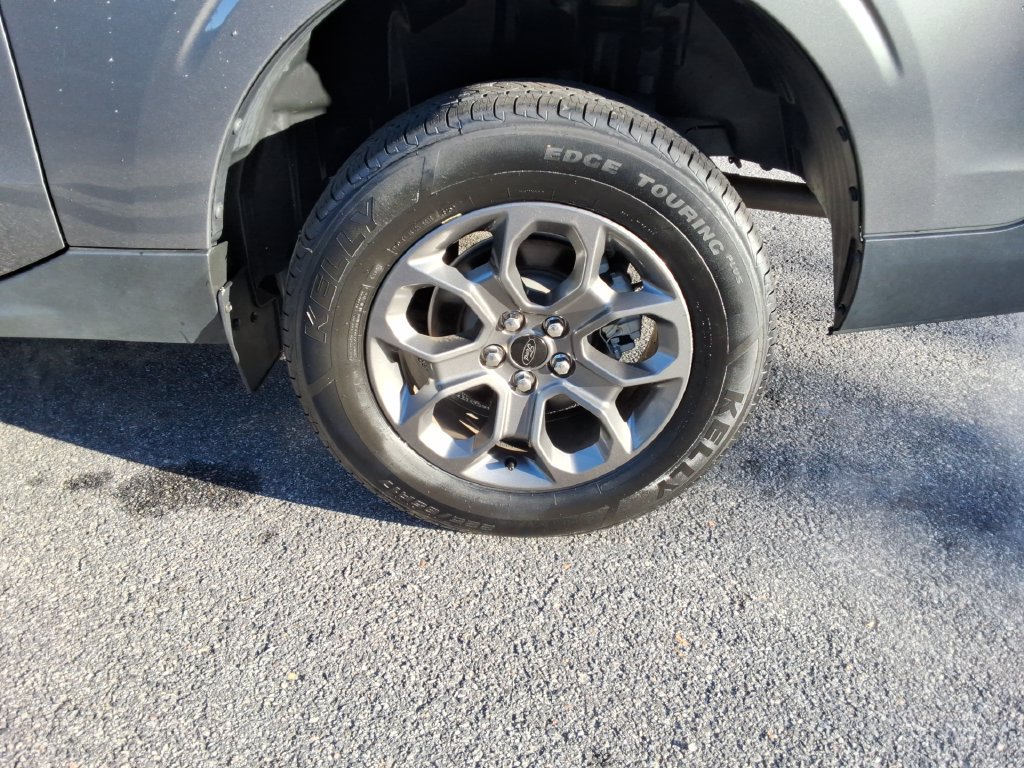 Used 2023 Ford Maverick XLT FWD image 11