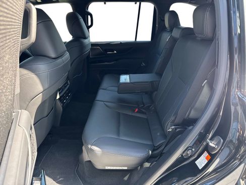 New 2026 Lexus LX 700h Luxury AWD/4WD image 14