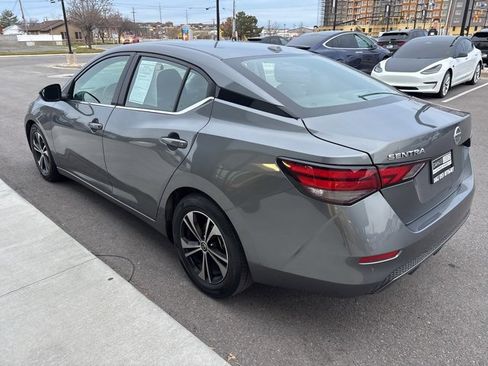 Used 2022 Nissan Sentra SV image 5