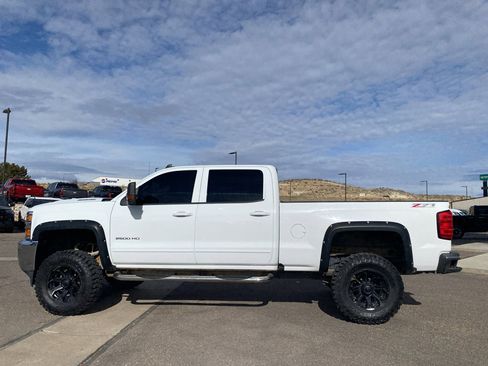 Used 2017 Chevrolet Silverado 2500 LT w/ LT Fleet Convenience Package image 26