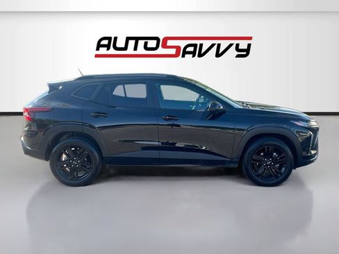Used 2025 Chevrolet Trax ACTIV w/ Driver Confidence Package FWD image 8