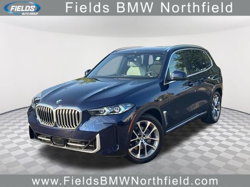Used 2025 BMW X5 xDrive40i w/ Executive Package AWD/4WD image 1