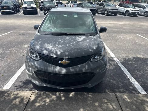 Used 2020 Chevrolet Bolt LT FWD image 2