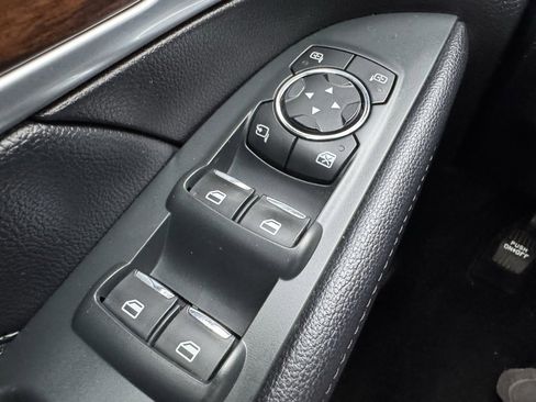 Certified 2018 Ford Explorer Limited w/ Equipment Group 301A image 30