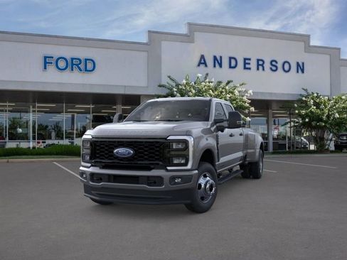 New 2026 Ford F350 XL image 2