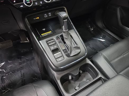 Used 2024 Honda CR-V EX-L image 25