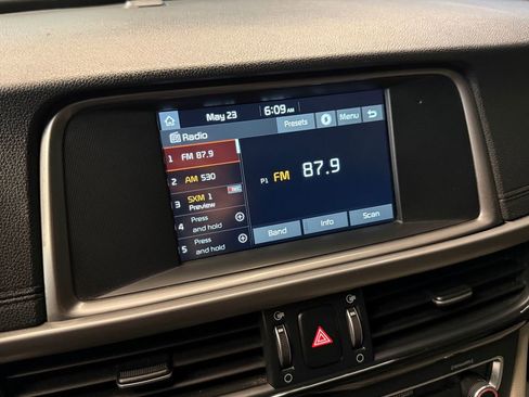 Used 2018 Kia Optima LX w/ Convenience Package FWD image 13