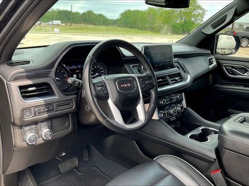 Used 2021 GMC Yukon SLT w/ SLT Premium Package AWD/4WD image 14