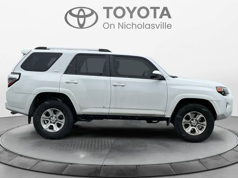 Used 2019 Toyota 4Runner SR5 image 7