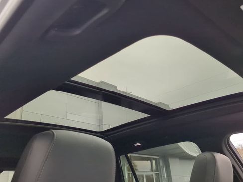 Used 2024 Cadillac XT6 Premium Luxury image 20