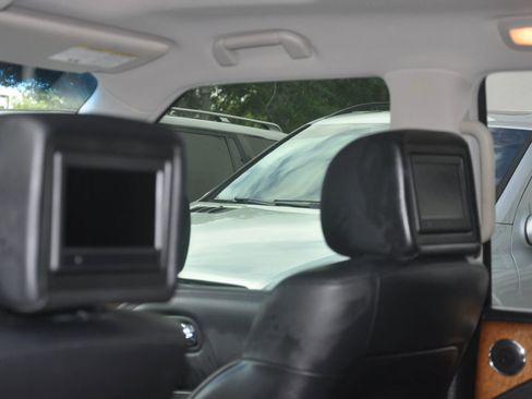 Used 2013 INFINITI QX56 2WD w/ Theater Pkg image 30