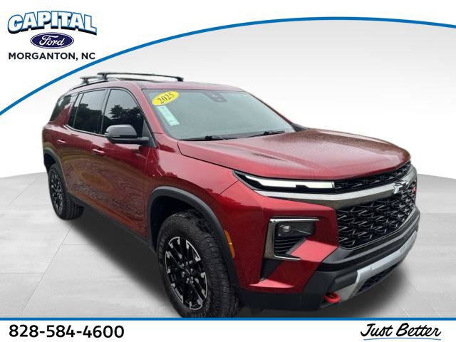 Used 2025 Chevrolet Traverse Z71 w/ Driver Confidence Package AWD/4WD image 1