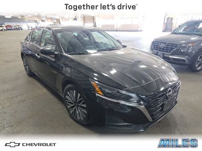 Used 2024 Nissan Altima 2.5 SV
