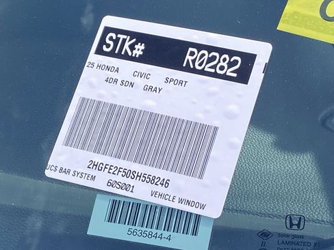 Used 2025 Honda Civic Sport image 31