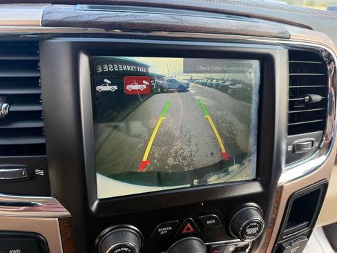 Used 2016 RAM 2500 Longhorn w/ Convenience Group image 10