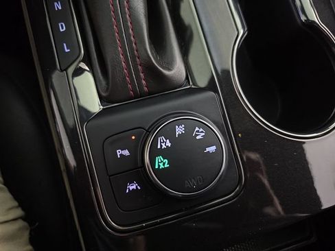 Used 2021 Chevrolet Blazer RS w/ Enhanced Convenience Package AWD/4WD image 39