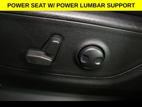 Used 2022 RAM 1500 Big Horn AWD/4WD image 6