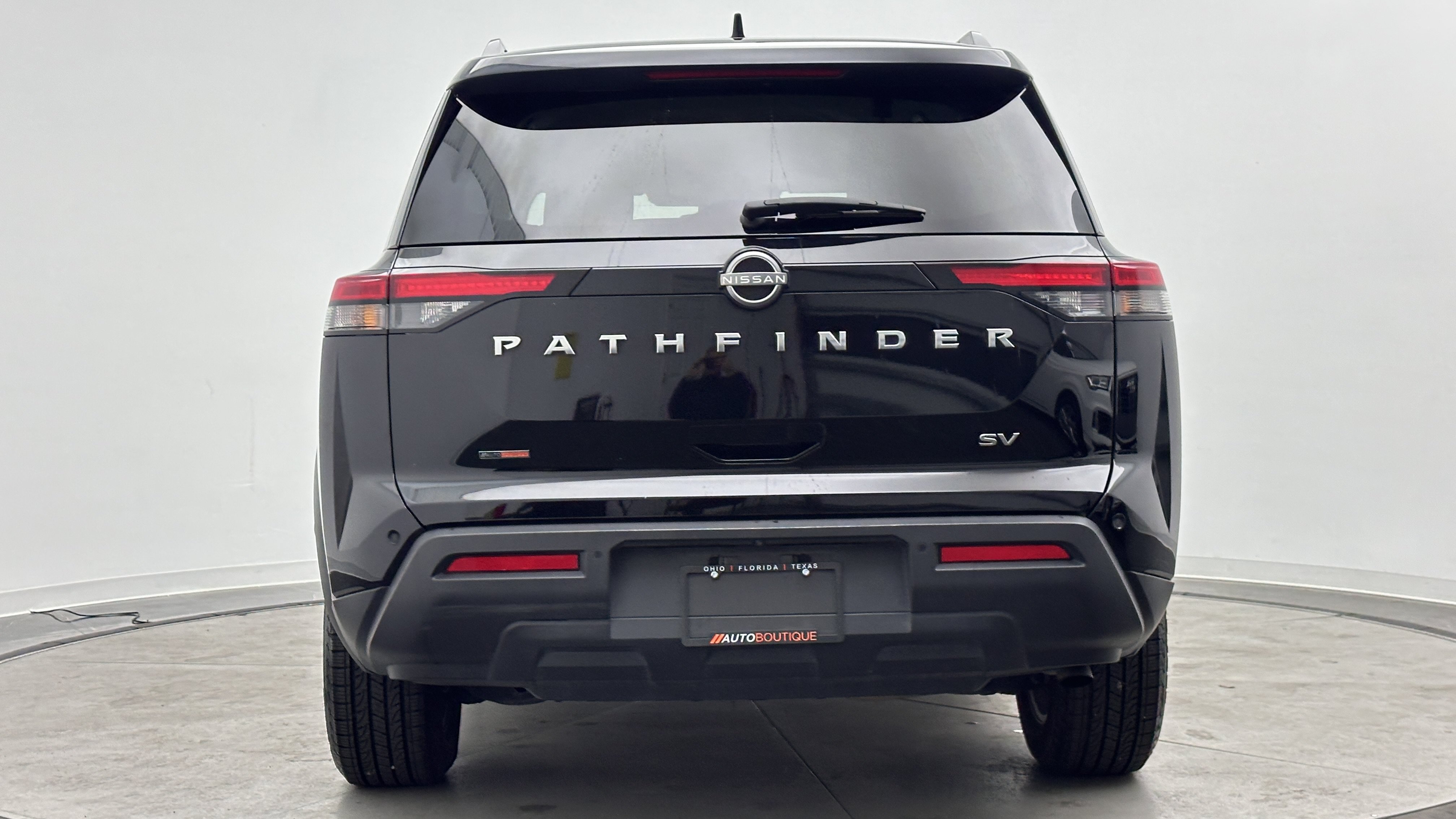 Used 2023 Nissan Pathfinder SV FWD image 6