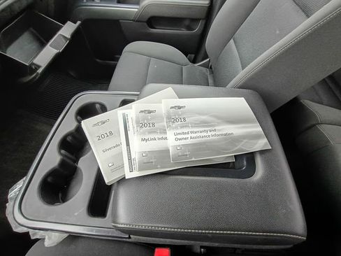 Used 2018 Chevrolet Silverado 1500 LT image 21