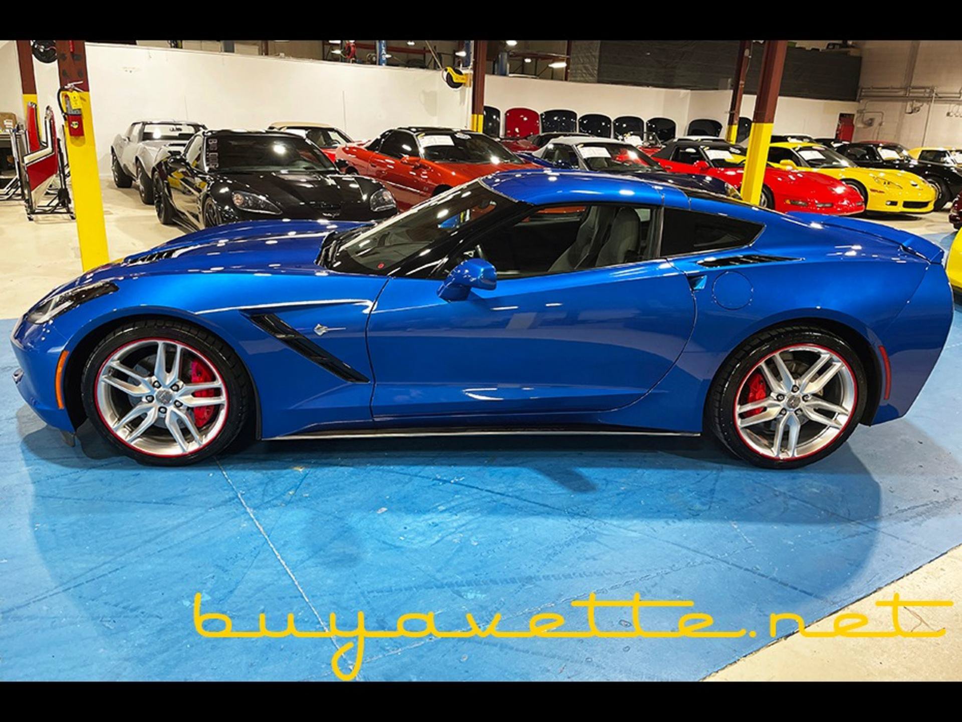 Used 2015 Chevrolet Corvette Stingray Coupe w/ 2LT Preferred Equipment Group RWD image 6