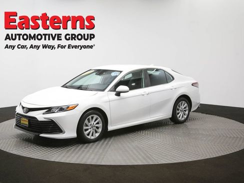 Used 2023 Toyota Camry LE AWD/4WD image 56