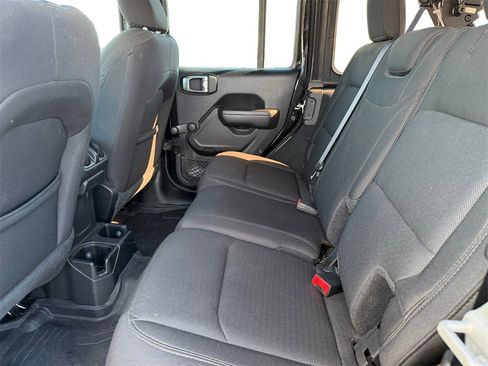 Certified 2022 Jeep Wrangler Unlimited Sport image 14