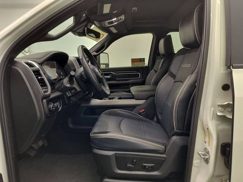 Used 2024 RAM 3500 Laramie w/ Night Edition AWD/4WD image 5