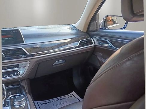 Used 2016 BMW 740i RWD image 22