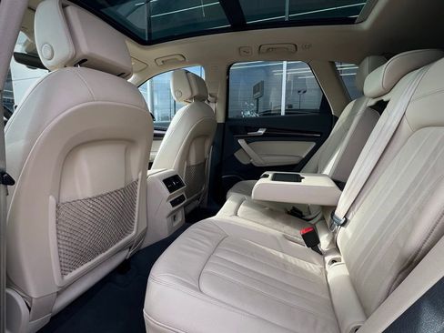 Used 2018 Audi Q5 2.0T Premium Plus w/ Premium Plus Package image 35