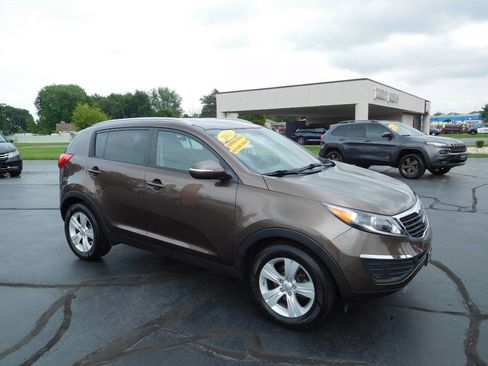 Used 2013 Kia Sportage LX w/ Convenience Pkg FWD image 1