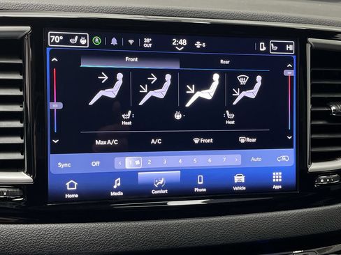 Used 2025 Chrysler Pacifica Select FWD image 20