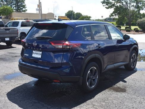 Used 2025 Nissan Rogue SV FWD image 5