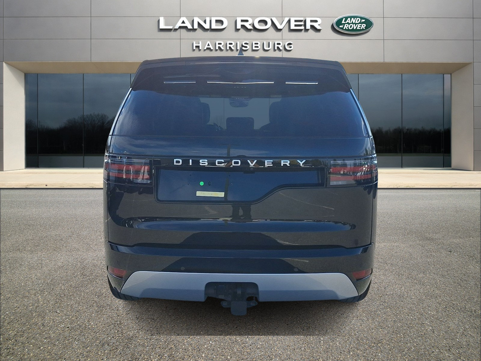 New 2026 Land Rover Discovery Limited Edition AWD/4WD image 3