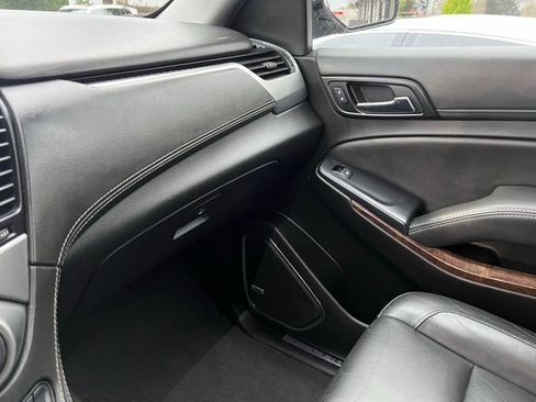 Used 2020 Chevrolet Tahoe LT AWD/4WD image 30